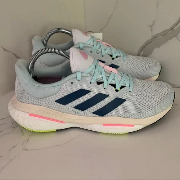 Adidas NWT Solar Glide 5 Womens Size 8.5 White Walking Training GX6719 Shoes - Picture 4 of 10